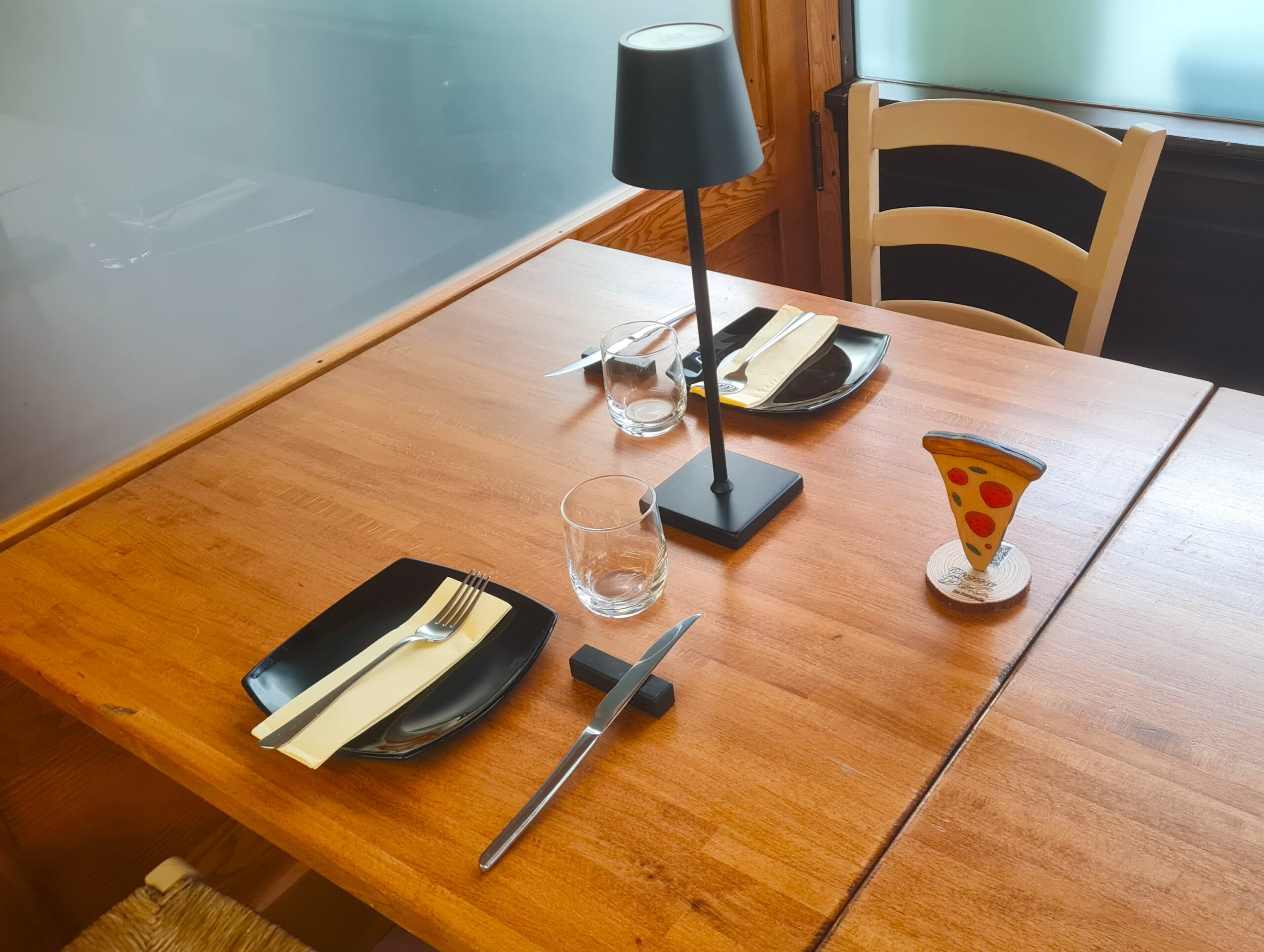 ambiente pizza do.c.