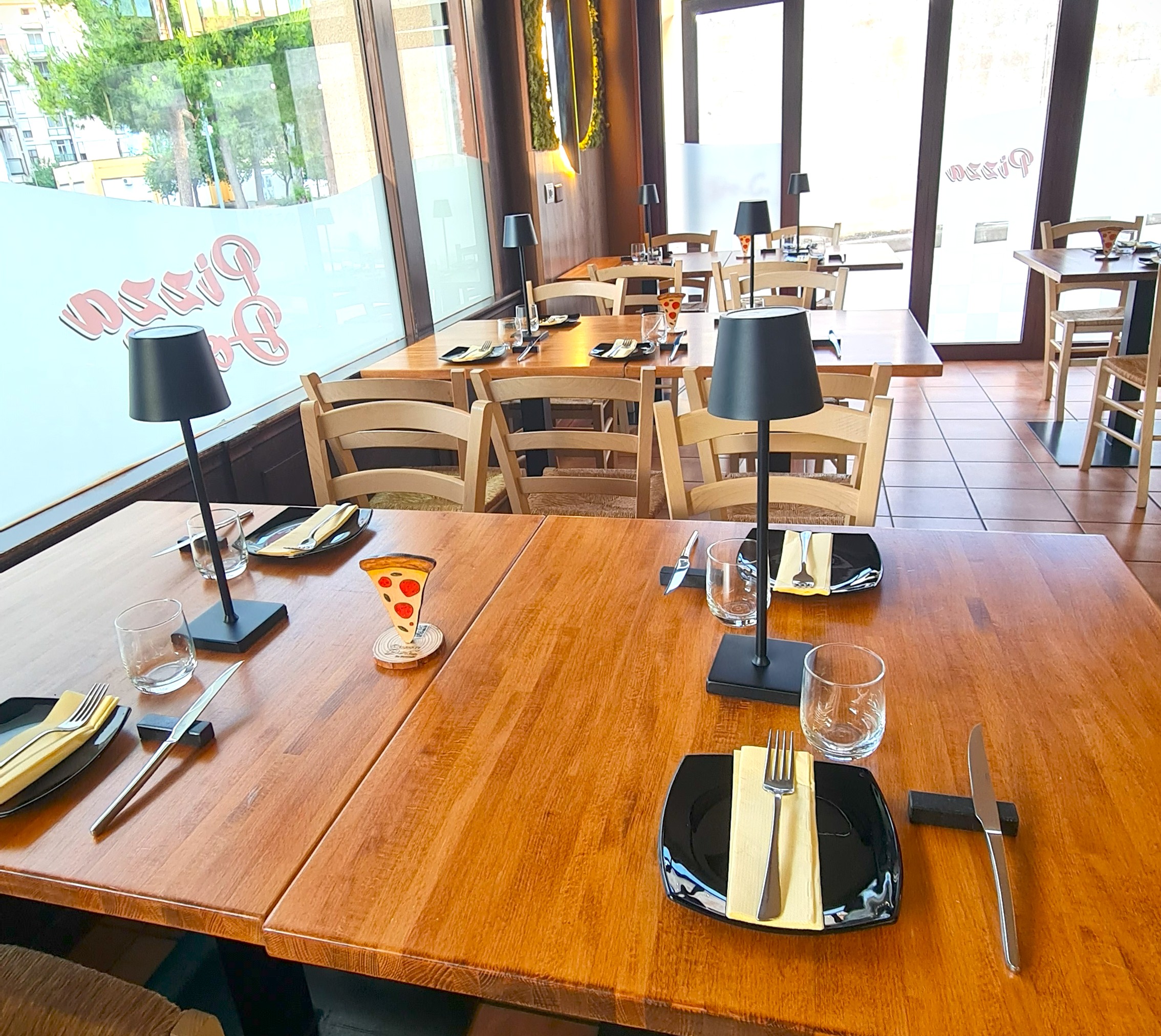 ambiente pizza do.c. 2